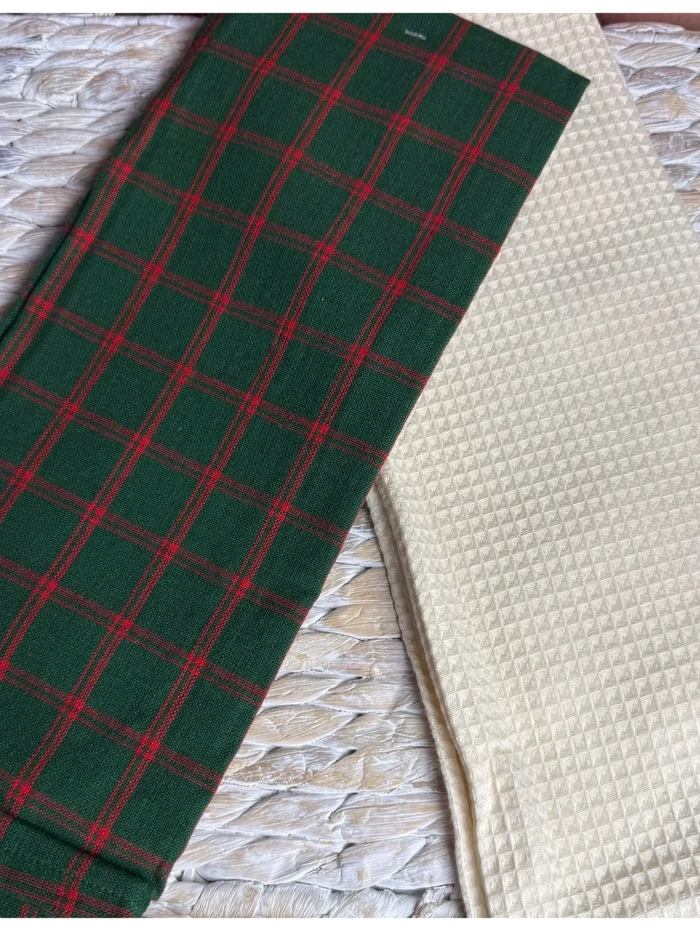 Set of 2 Waffle Weave with Embroidered Wreath and Red